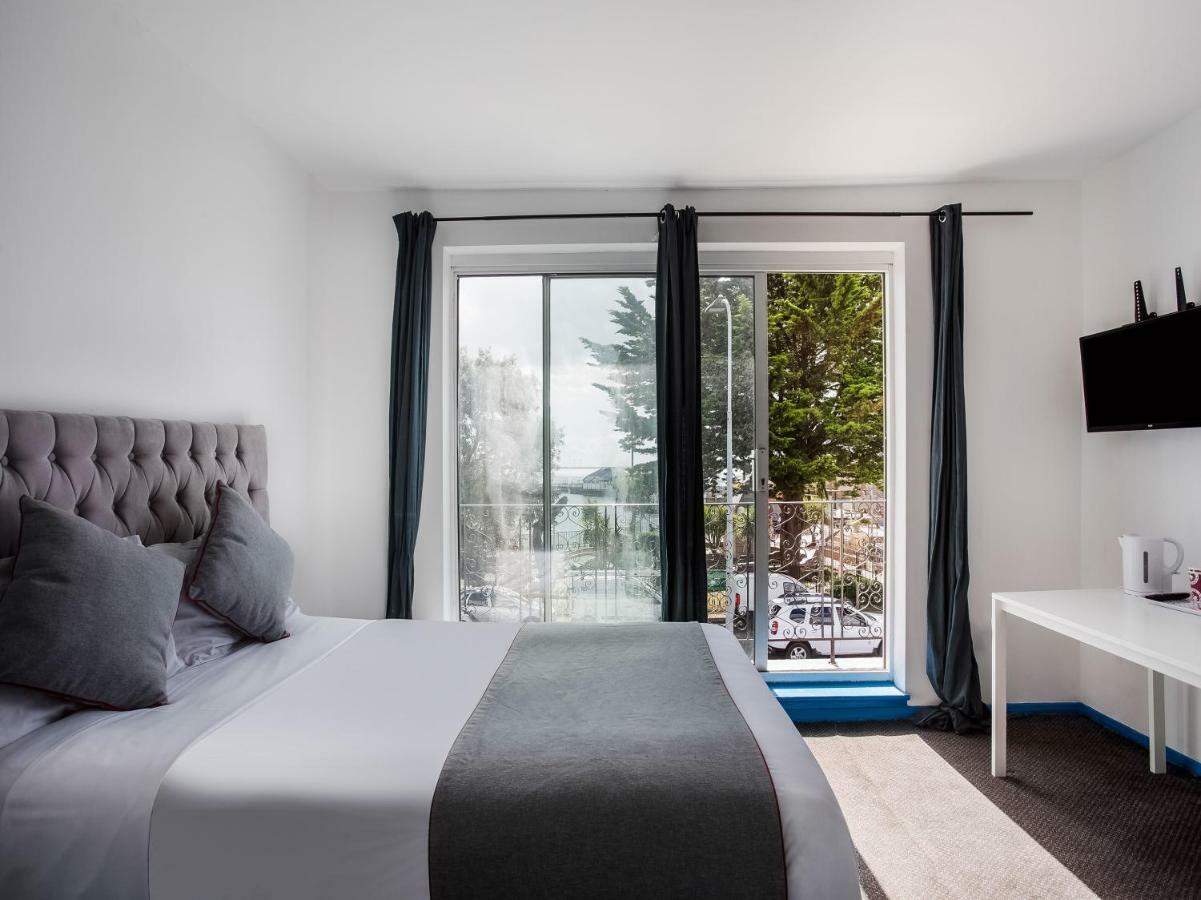 The Clacton Hotel 外观 照片
